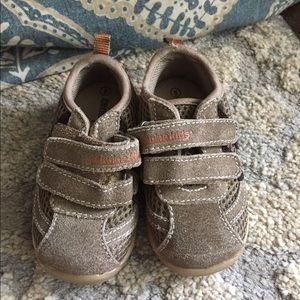 GENUINE KIDS OSHKOSH shoes